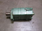 1041146 006 Eaton Hydraulic Motor Used