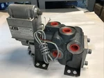 CEI,V110SBI21B,HYDRAULIC Servo Valve 300PSI. Fixed Price $1200.00.