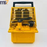 Enerpac Pam 1022 Pneumatic Air Hydraulic Pump Way 3 Pos Manual Valve 700 Bar. Fixed Price $1299.00.