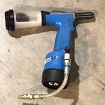Avdel Genesis 71200-00039 G1 Hydro-pneumatic Tool W/ Fixed Stem Collector. Fixed Price $599.99.