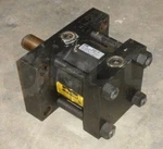 Parker 05.00JJ2HU14A1.000 Hydraulic Cylinder Series 3000PSI. Fixed Price $360.00.