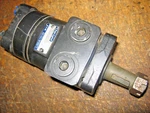 Eaton Char-lynn 101-2117-009 Hydraulic Geroler Spool Valve Motor Tapered Shaft. Fixed Price $425.00.