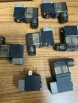Atlas Copco VE03ES6C01 Pneumatic Cylinder 10BAR 24V - Lot Of 7. Fixed Price $14.00.